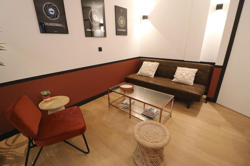 Neuf & Cosy - 2 Chambres - 11E Paris Luaran gambar